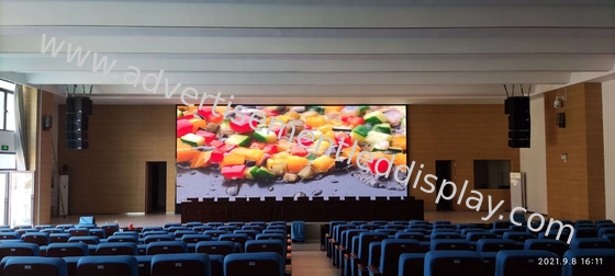 صفحه نمایش LED ضد ارتعاش برتر برای تبلیغات داخلی 100000 ساعت عمر