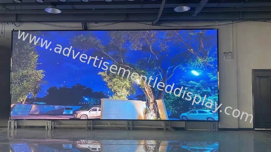 صفحه نمایش LED داخلی برای سالن های ورزشی و برنامه های کاربردی صفحه امتیاز