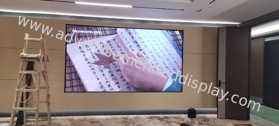 رنگ های پر جنب و جوش صفحه نمایش تبلیغاتی LED IP65 آهن صفحه نمایش LED خارجی برای تبلیغات چشمگیر
